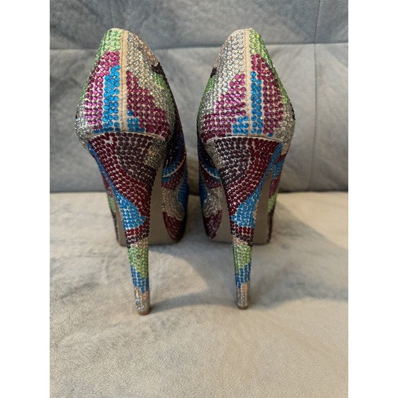 Steve Madden Women's Dyvinal Multi-Colored Rhinestone Platform Heels Size: 7 - Picture 3 of 4